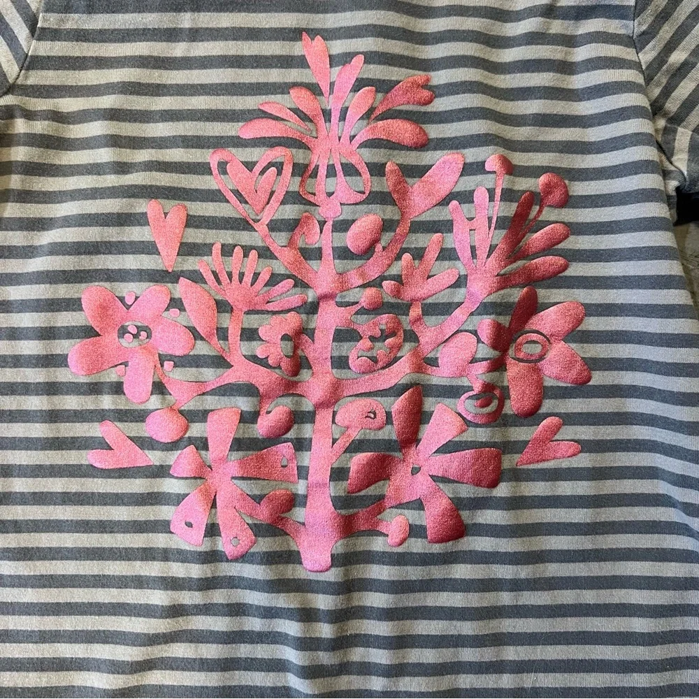 Hanna Andersson Girls Gray Striped Tee with Pink Floral Design 100% Cotton 130 - Picture 2 of 5
